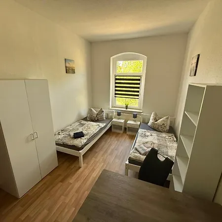 Flex Aparts - Grosse, Moeblierte 3-raum In Apartman