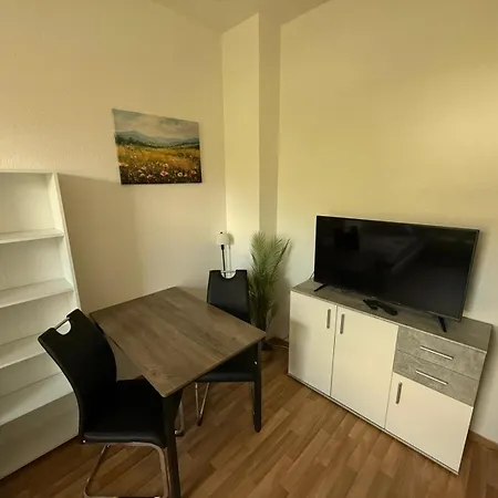 Flex Aparts - Grosse, Moeblierte 3-raum In