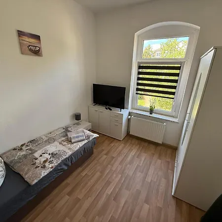 Flex Aparts - Grosse, Moeblierte 3-raum In Apartman *