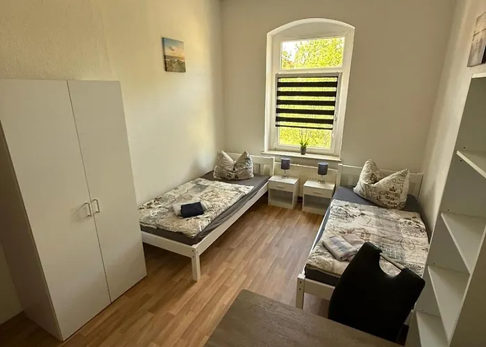 Apartman Flex Aparts - Grosse, Moeblierte 3-raum In