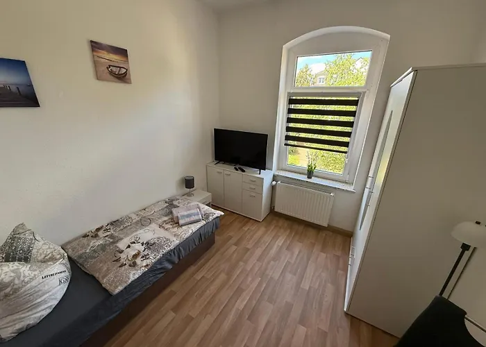 Flex Aparts - Grosse, Moeblierte 3-raum In Apartman *