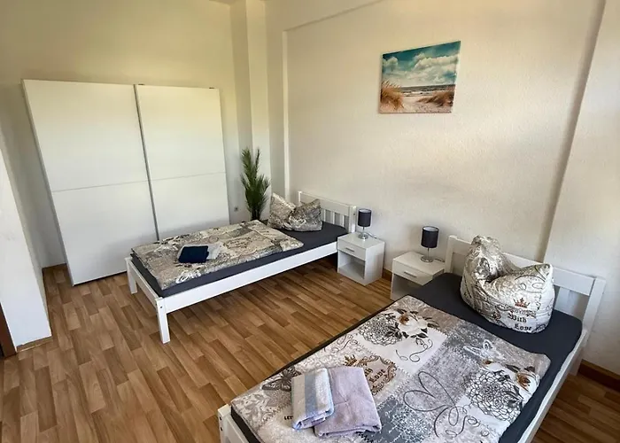 Flex Aparts - Grosse, Moeblierte 3-raum In Apartman *