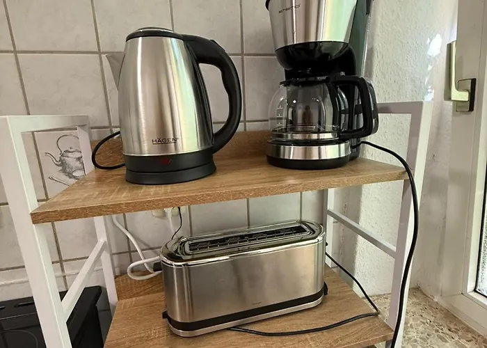 Flex Aparts - Grosse, Moeblierte 3-raum In